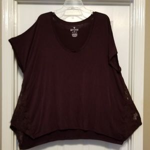 American Eagle XXL hi-low with side lace detail